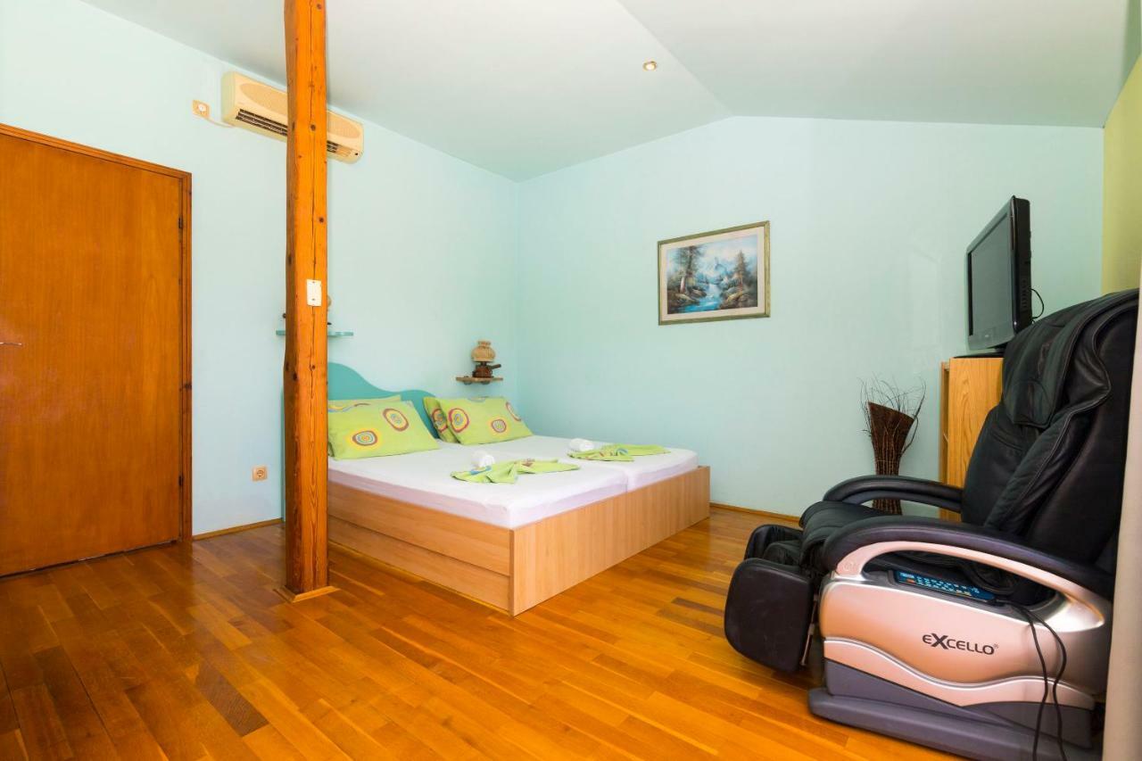 Apartments Palma เยลซา ภายนอก รูปภาพ